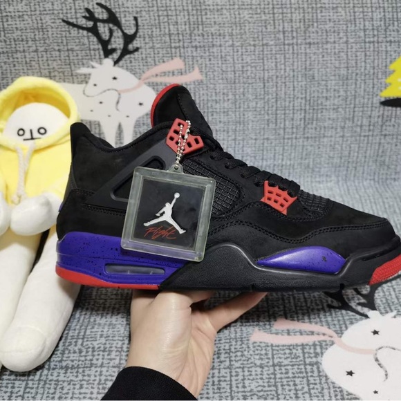 Used jordan 4 raptors Size 10 - Picture 9 of 9